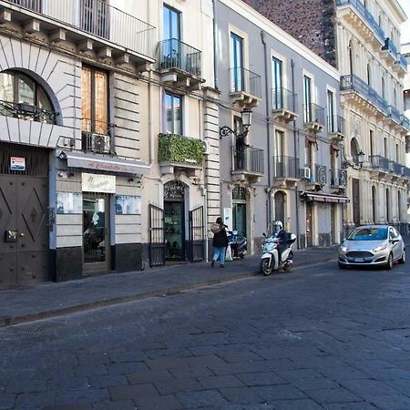 Central Home Catania By Sicily In Home Екстериор снимка