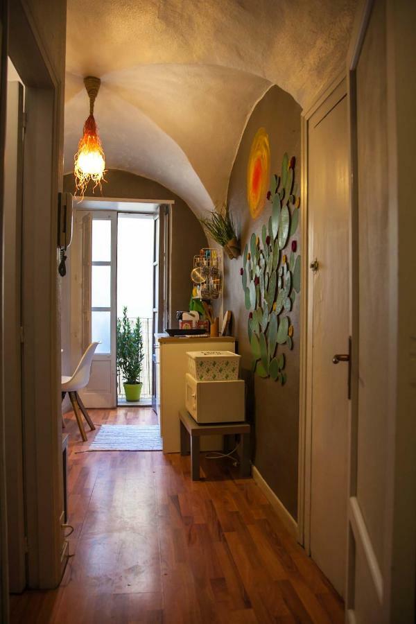 Central Home Catania By Sicily In Home Екстериор снимка